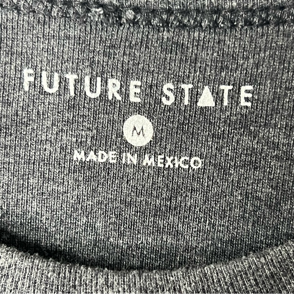 Future State Graphic Crop Top Women’s Sz Medium Gray Short Sleeve Tee girl power - Picture 2 of 5